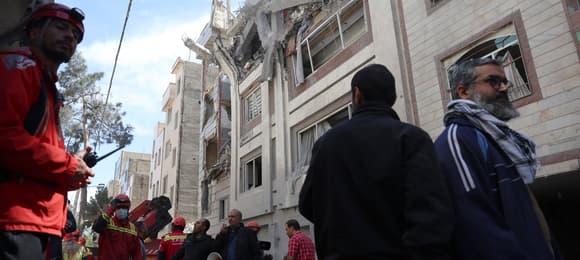 Trump zawiesza ataki na Iran do 6 kwietnia 2026