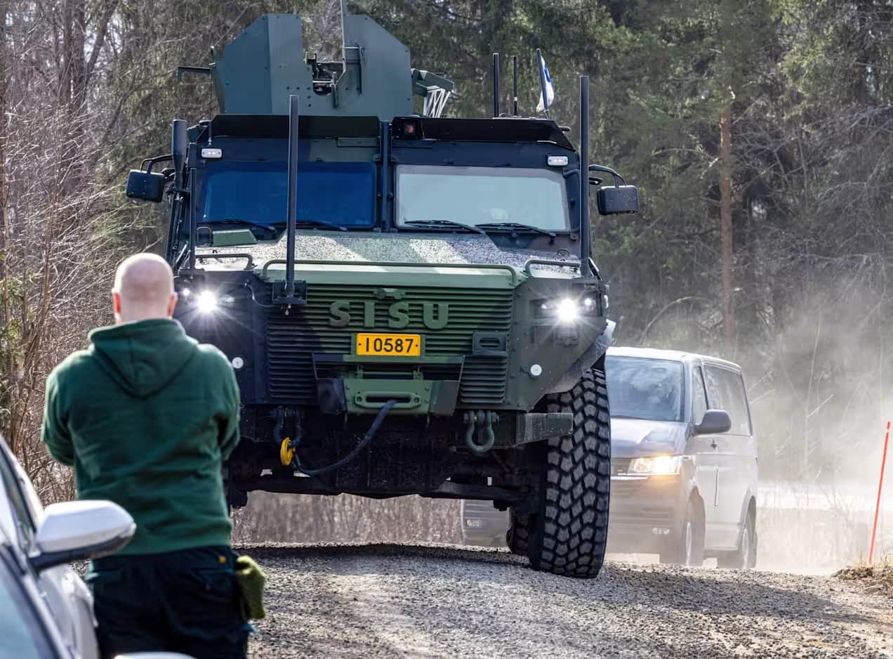 Фінляндія скликає комітет оборони через падіння дронів