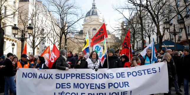 Grève enseignants mardi contre suppressions de postes