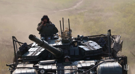 Ruská jarní ofenziva začala předčasně, armáda nese ztráty