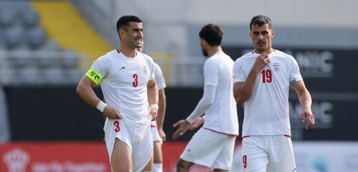 Iran muss bei WM 2026 in USA spielen - FIFA lehnt Verlegung ab