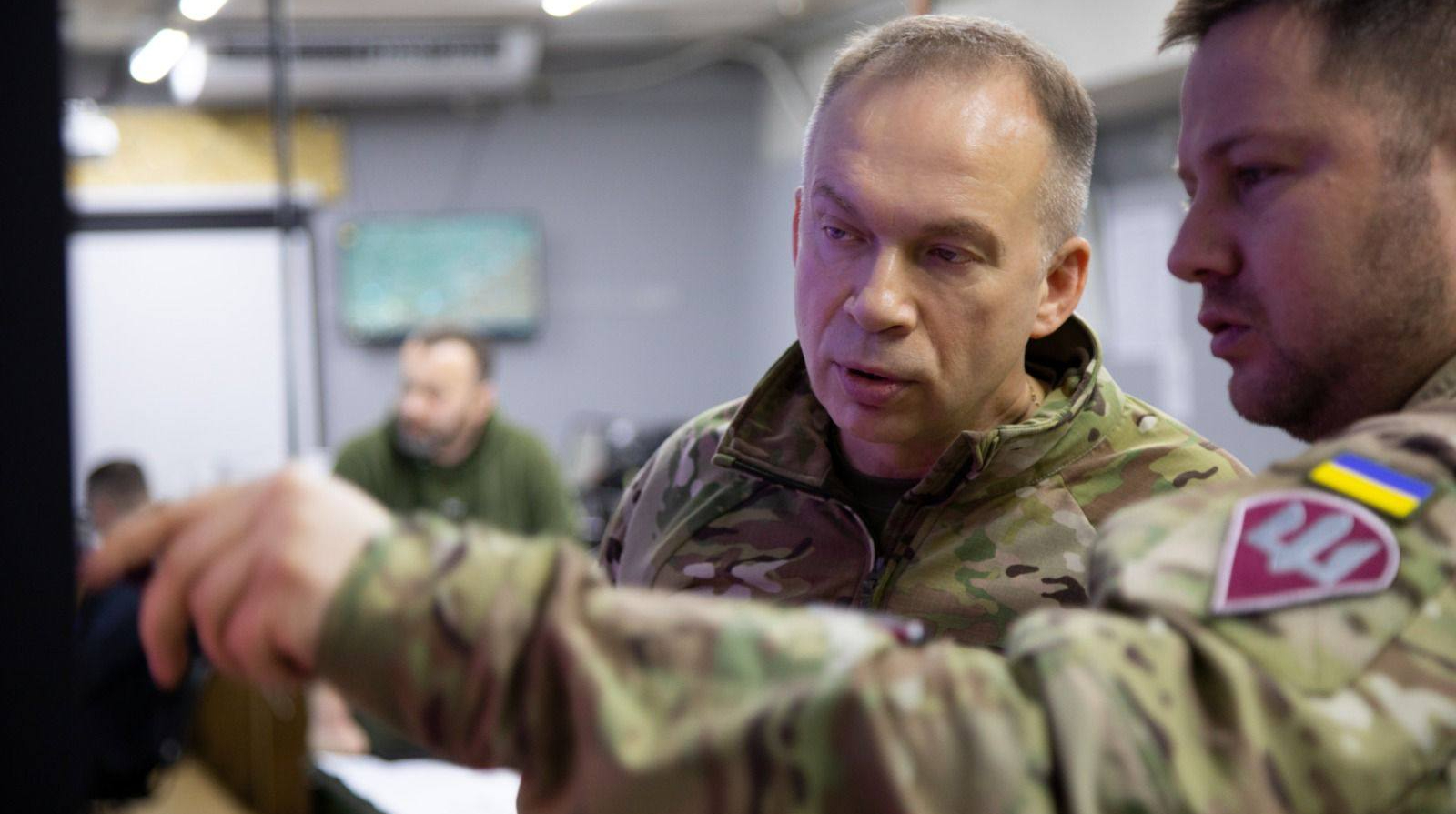 Сирський доручив збільшити боєприпаси для військових